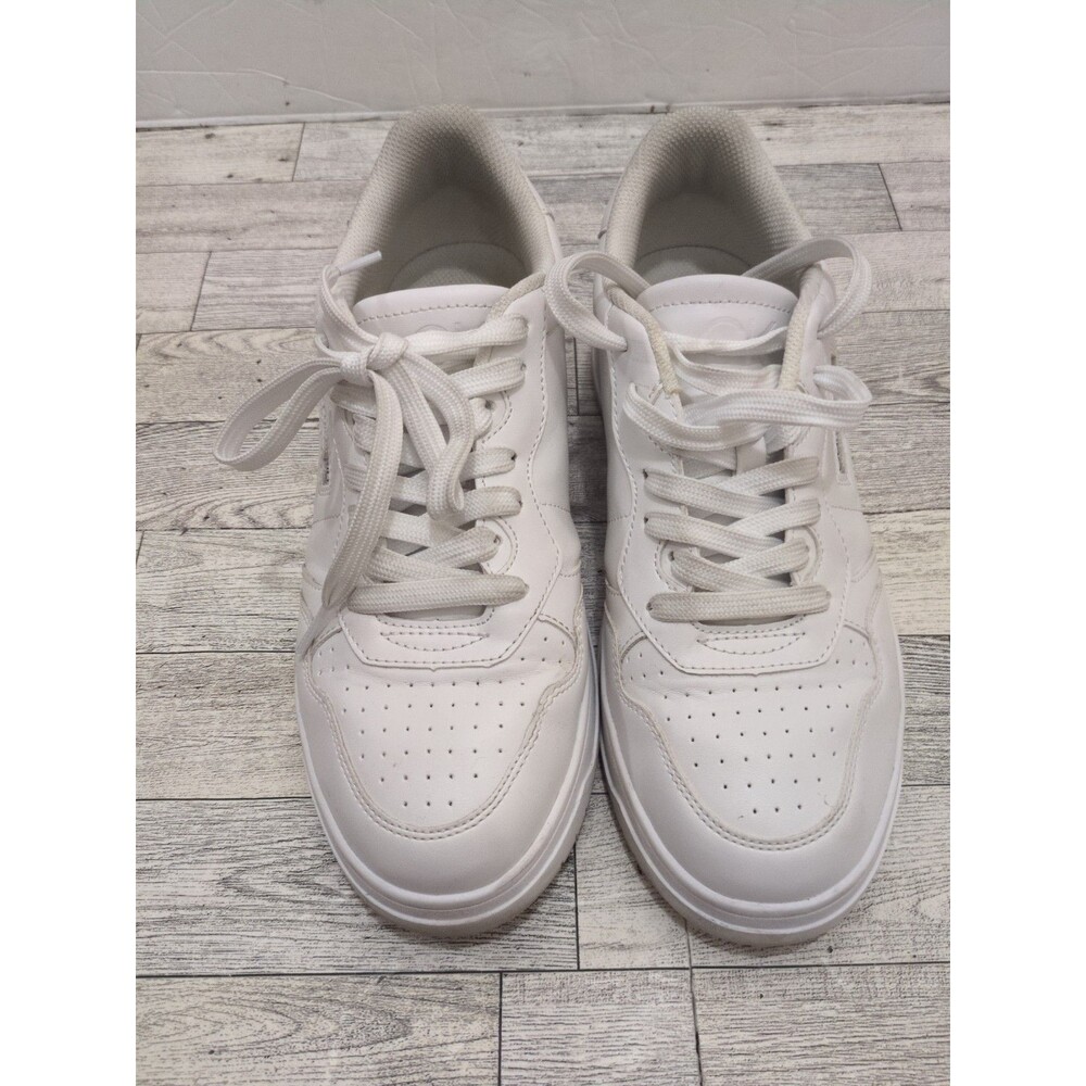 Calvin Klein Women's Rhean Sneaker, White 9.5